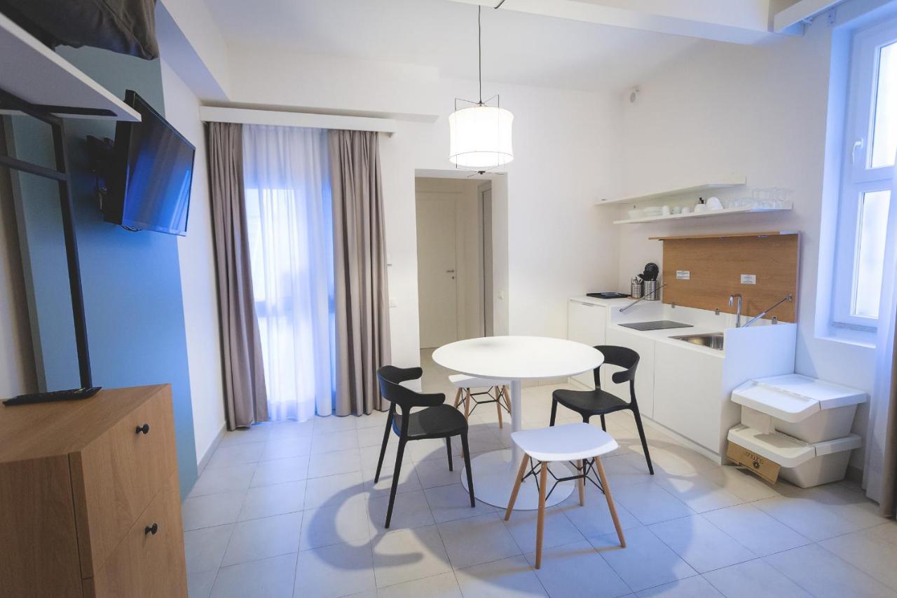 Via Siena 4 - Suites & Rooms Marina di Cecina Exterior photo