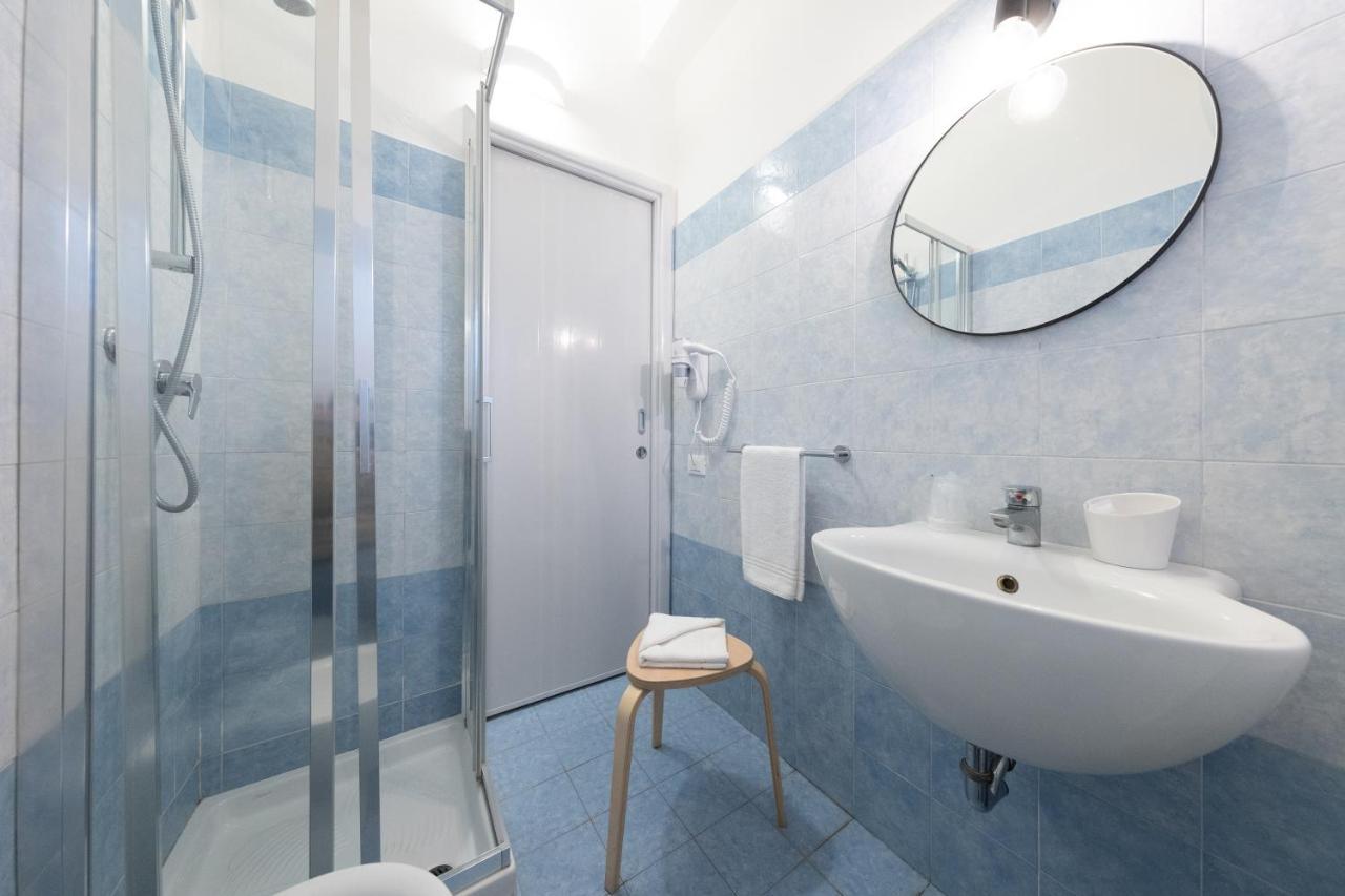 Via Siena 4 - Suites & Rooms Marina di Cecina Exterior photo